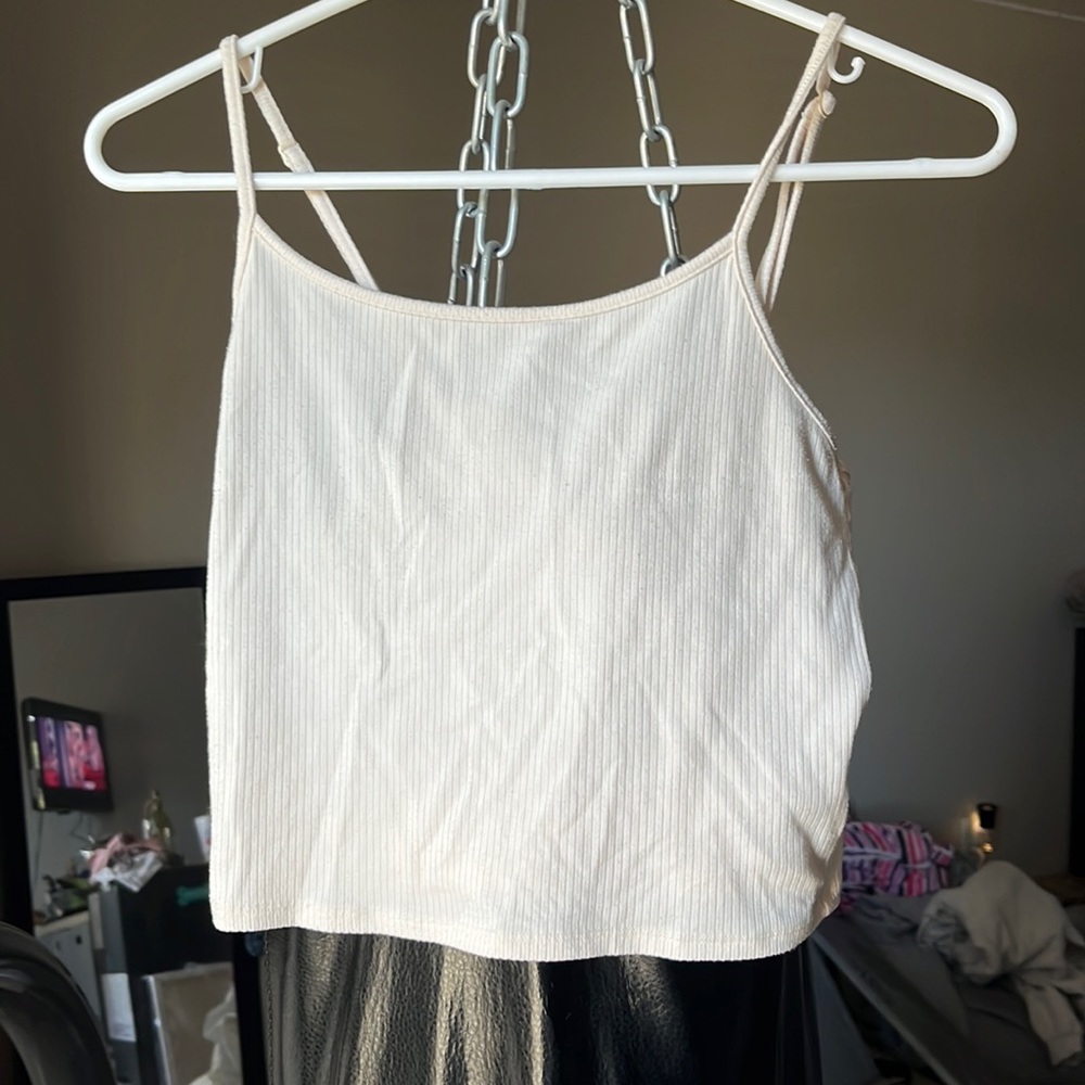 White/cream crop with adjustable straps